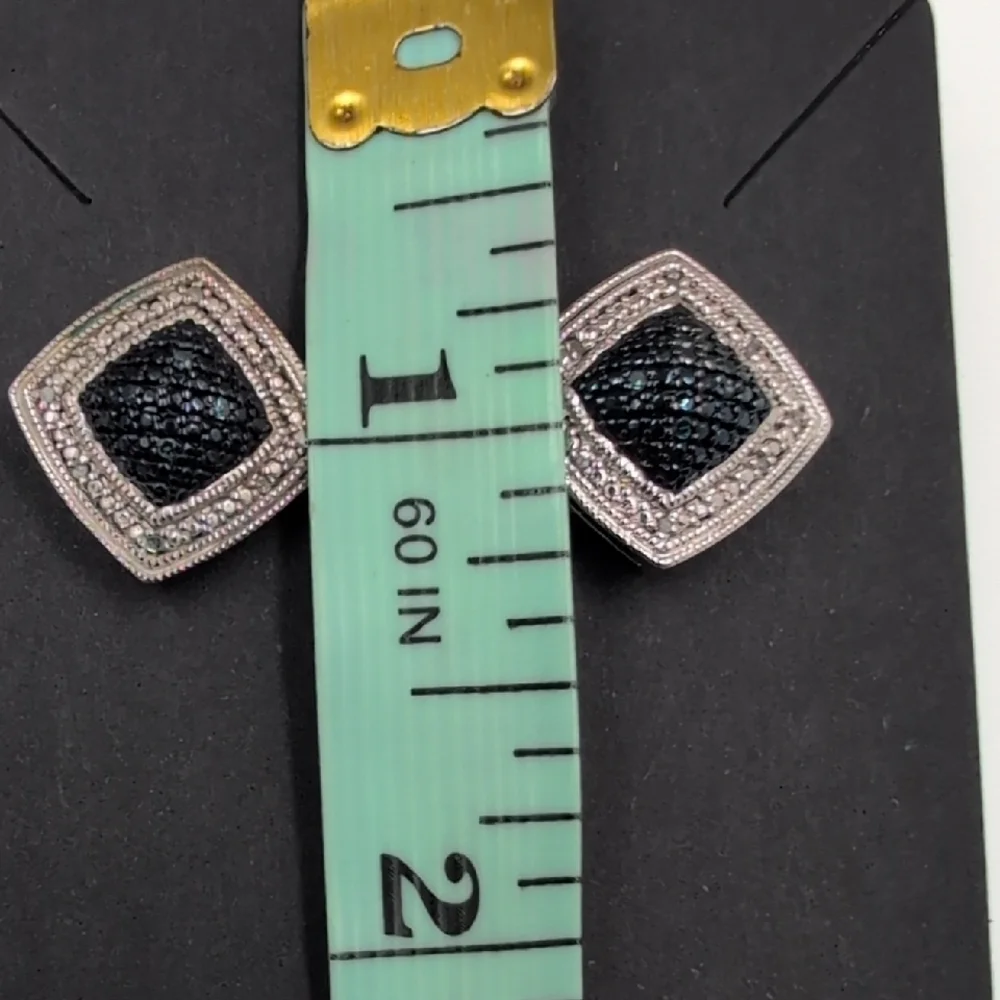 Elegant BR KRN Vintage-Inspired Square Pave Earrings